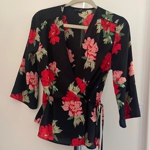 Floral wrap around top